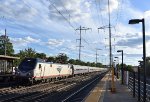 Northbound Amtrak Silver Star Train bypassing Edison Station